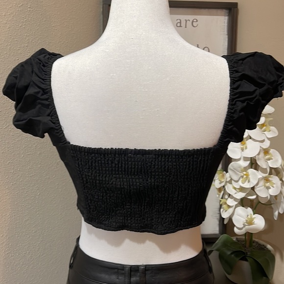 By Together black Crop Top - Picture 5 of 5